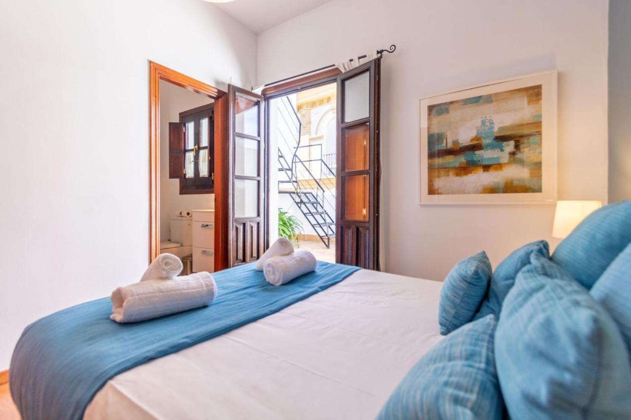 Apartmán Abades Giralda Deluxe By Valcambre Sevilla Exteriér fotografie