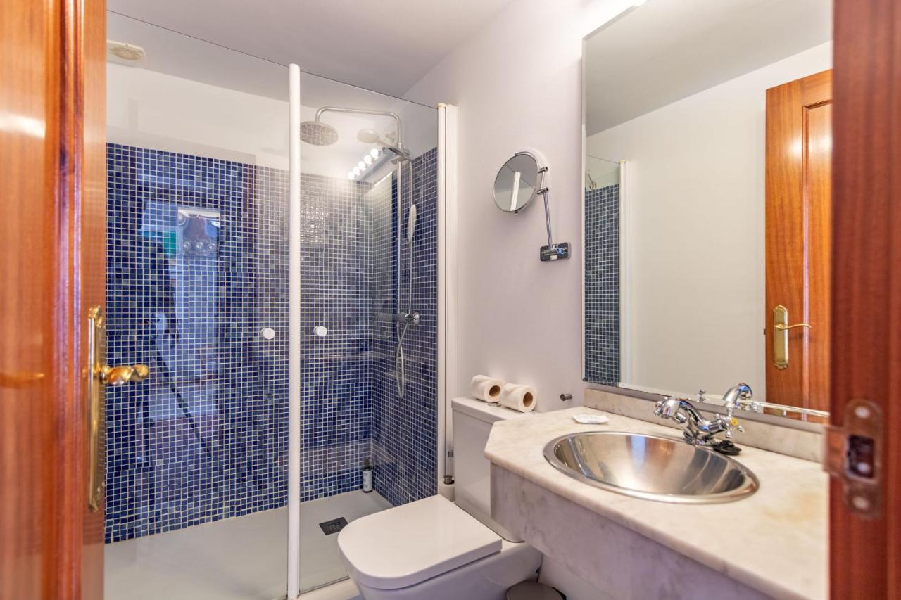 Apartmán Abades Giralda Deluxe By Valcambre Sevilla Exteriér fotografie