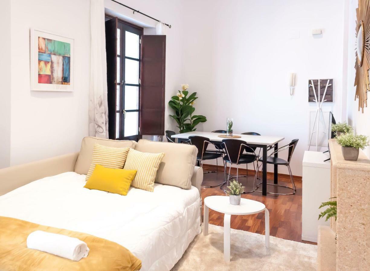 Apartmán Abades Giralda Deluxe By Valcambre Sevilla Exteriér fotografie